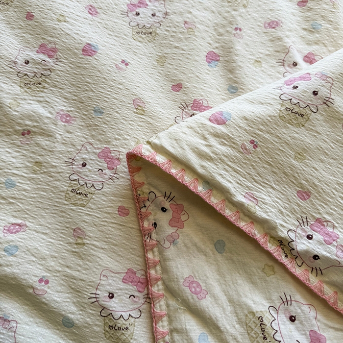 91家纺网 家纺一手货源 找家纺 星巴k家纺 2025新款春夏云感双层纱A类母婴级三角针夏被贝壳边夏凉被贝壳绣【可提供买家秀】贝壳绣-粉色kt猫