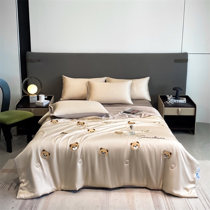 91家纺网 家纺一手货源 找家纺 （总）眷恋家纺 2025新款水洗真丝夏被四件套-满绣系列