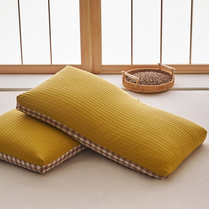 91家纺网 家纺一手货源 找家纺 乐可 2025新款全棉砂洗双面枕 砂洗双面枕L5418黄【单只】
