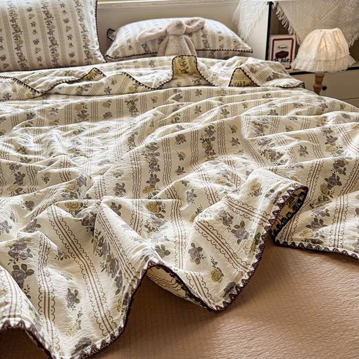 91家纺网 家纺一手货源 找家纺 星巴k家纺 2025新款春夏云感双层纱A类母婴级三角针夏被贝壳边夏凉被贝壳绣【可提供买家秀】 贝壳绣-玫瑰哒