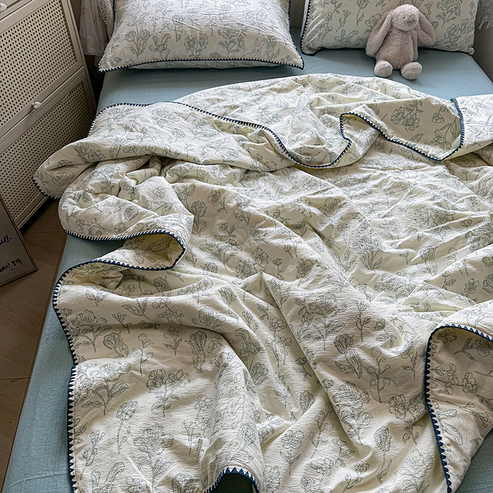 91家纺网 家纺一手货源 找家纺 星巴k家纺 2025新款春夏云感双层纱A类母婴级三角针夏被贝壳边夏凉被贝壳绣【可提供买家秀】 贝壳绣-海像森林