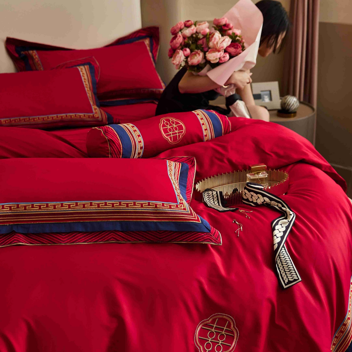 91家纺网 家纺一手货源 找家纺 涞澳家纺 2025新款婚庆款四件套 新禧双缘