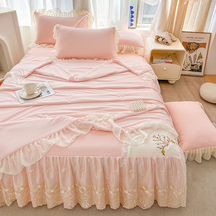 91家纺网 家纺一手货源 找家纺 （总）好儿喜家纺 2025新款春意浓系列床裙凉席四件套