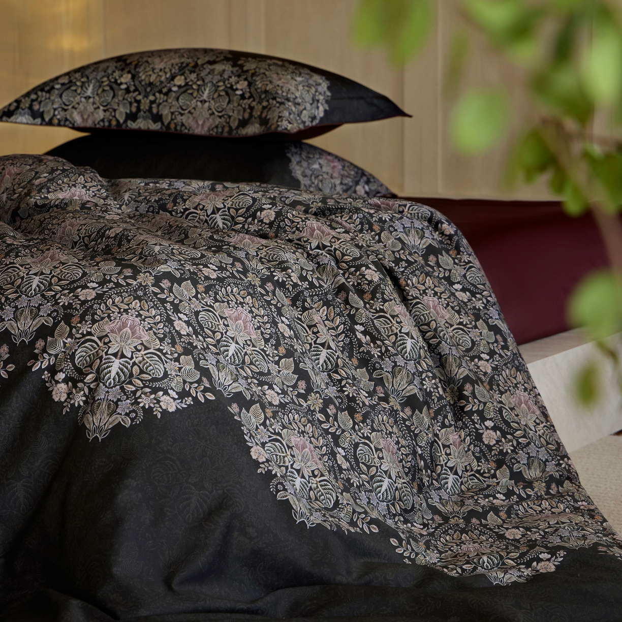 91家纺网 家纺一手货源 找家纺 （总）涞澳家纺 2025新款100支全棉数码印花四件套-云裳羽衣