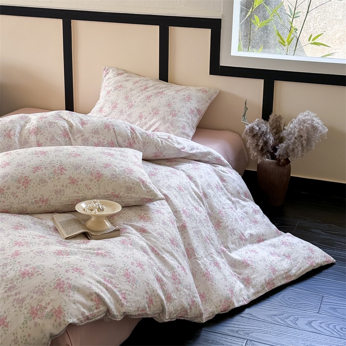 91家纺网 家纺一手货源 找家纺 窝米 2025春季新品全棉双层纱油画风花卉四件套系列（梦境花园、花研巧语） 若梦