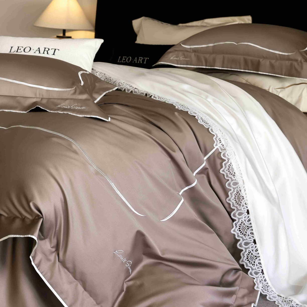 91家纺网 家纺一手货源 找家纺 涞澳家纺 2025新款80S全棉贡缎小蛮腰四件套-浅依 浅依-摩卡色