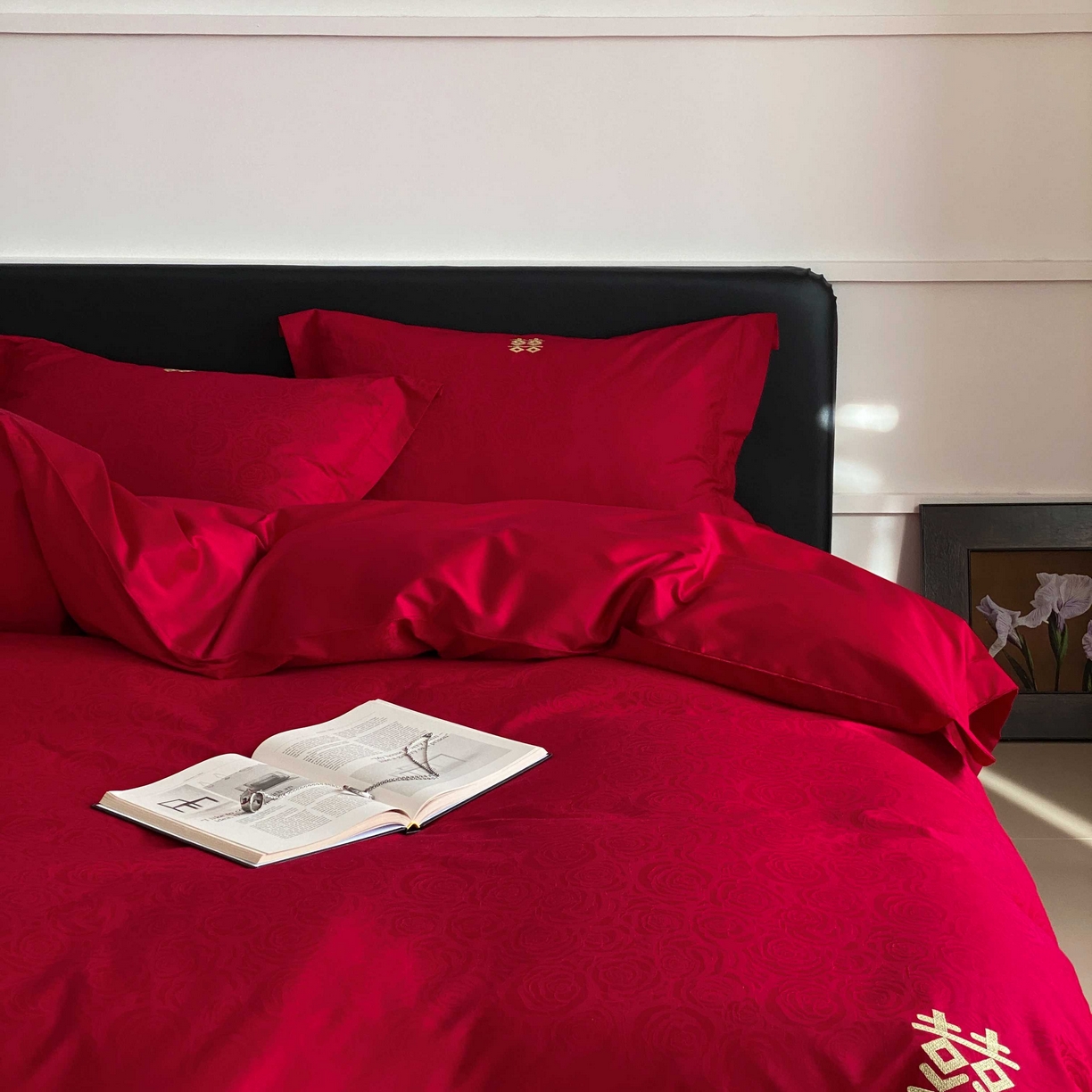 91家纺网 家纺一手货源 找家纺 涞澳家纺 2025新款婚庆款四件套 幸福花海