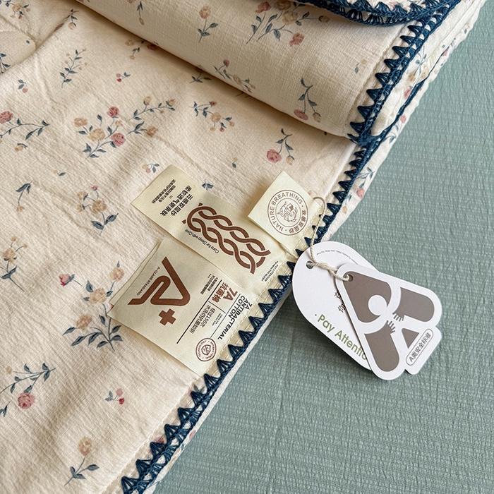 91家纺网 家纺一手货源 找家纺 星巴k家纺 2025新款春夏云感双层纱A类母婴级三角针夏被贝壳边夏凉被贝壳绣【可提供买家秀】 贝壳绣-小玫瑰