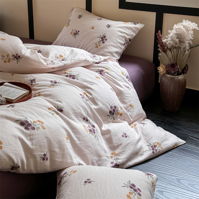 91家纺网 家纺一手货源 找家纺 窝米 2025春季新品全棉双层纱油画风花卉四件套系列（梦境花园、花研巧语） 枇杷园