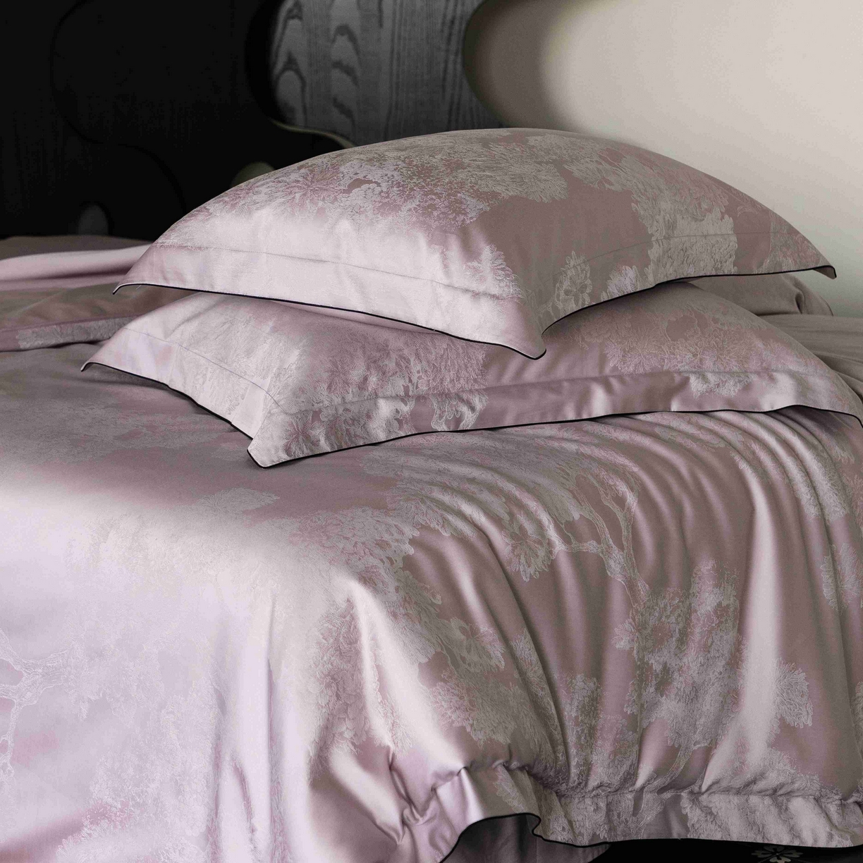 91家纺网 家纺一手货源 找家纺 涞澳家纺 2025新款60支天丝棉提花四件套 花砚-紫灰