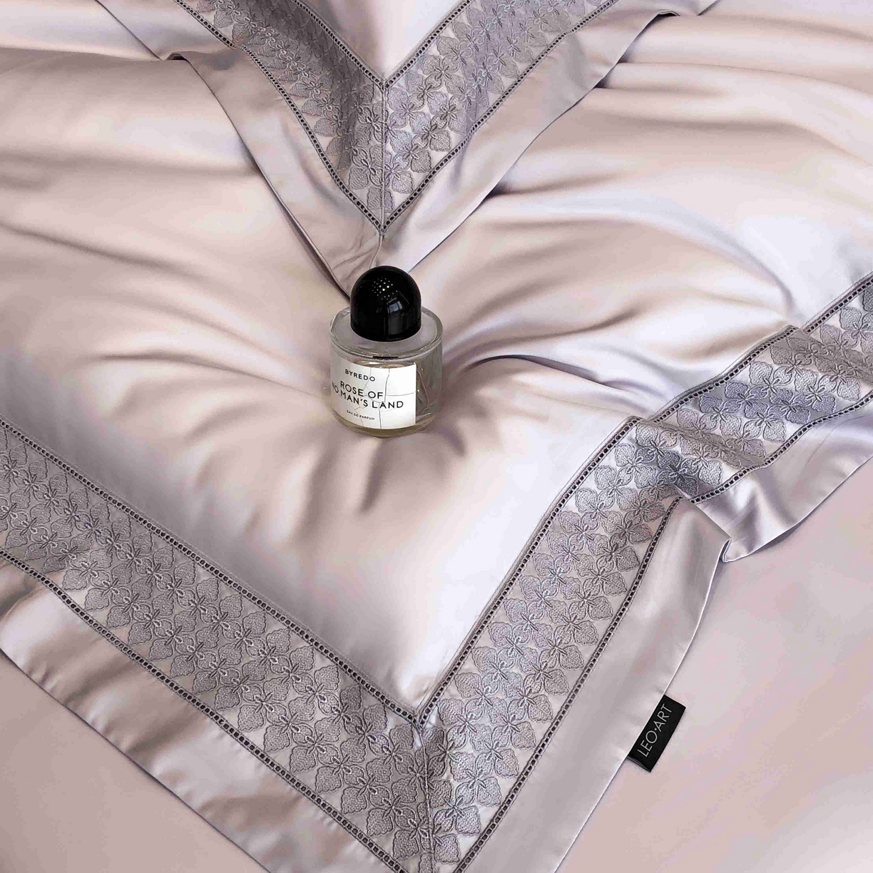 91家纺网 家纺一手货源 找家纺 涞澳家纺 2025新款60S天丝棉花边款四件套-星雅 星雅-紫玉兰