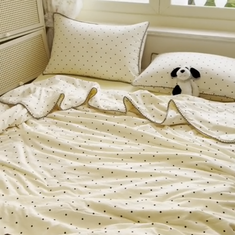 91家纺网 家纺一手货源 找家纺 （总）星巴k家纺 2025新款春夏云感双层纱A类母婴级三角针夏被贝壳边夏凉被贝壳绣【可提供买家秀】