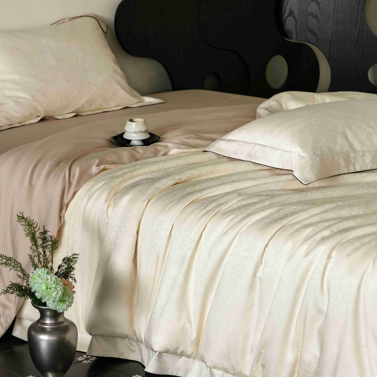 91家纺网 家纺一手货源 找家纺 涞澳家纺 2025新款60支天丝棉提花四件套 海瑟薇-明月白