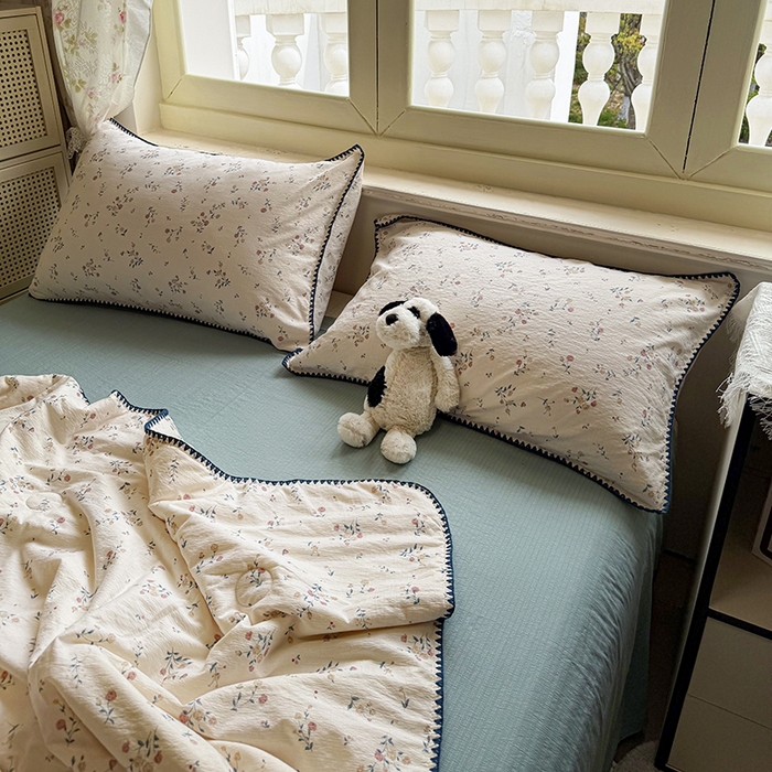 91家纺网 家纺一手货源 找家纺 星巴k家纺 2025新款春夏云感双层纱A类母婴级三角针夏被贝壳边夏凉被贝壳绣【可提供买家秀】 贝壳绣-小玫瑰