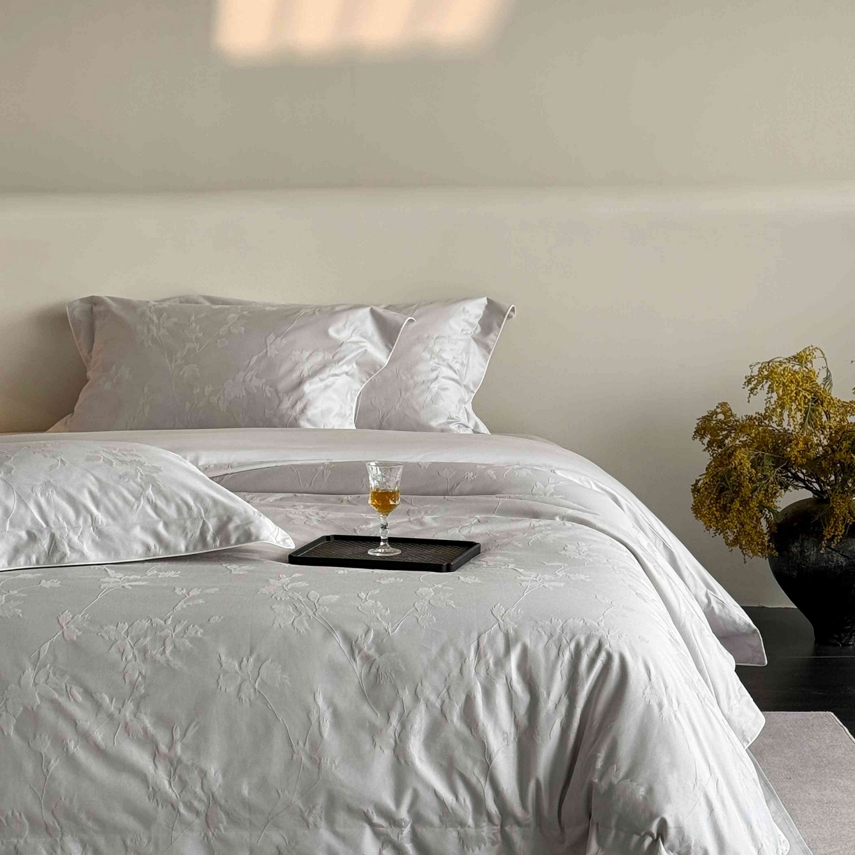 91家纺网 家纺一手货源 找家纺 涞澳家纺 2025新款全棉提花四件套 碧玉-灰白