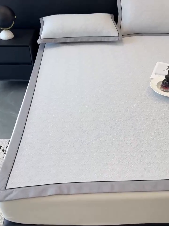 91家纺网 家纺一手货源 找家纺 九花鹿 2025新款凉感肌理纹冰丝席-床席款 肌理纹(米灰）