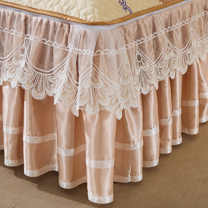 91家纺网 家纺一手货源 找家纺 （总）网红馆 2025新款凉感丝夹棉绗缝蕾丝床裙款冰丝席三件套