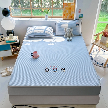 千朵 2025新款冰豆豆绣花凉席 企鹅