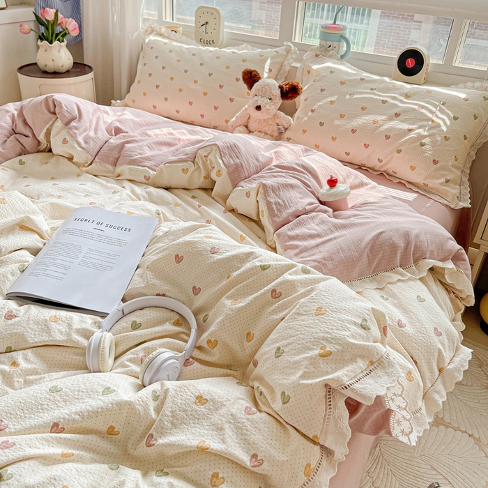 91家纺网 家纺一手货源 找家纺 2025新款云感木棉皱皱双层纱全棉花边四件套 心动