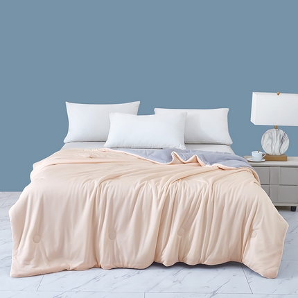 91家纺网 家纺一手货源 找家纺 （总）缦绣阁家纺 2025春夏新款纯色双拼凉感丝夏被冰淇淋夏被夏凉被空调被被子被芯跨境外贸爆款