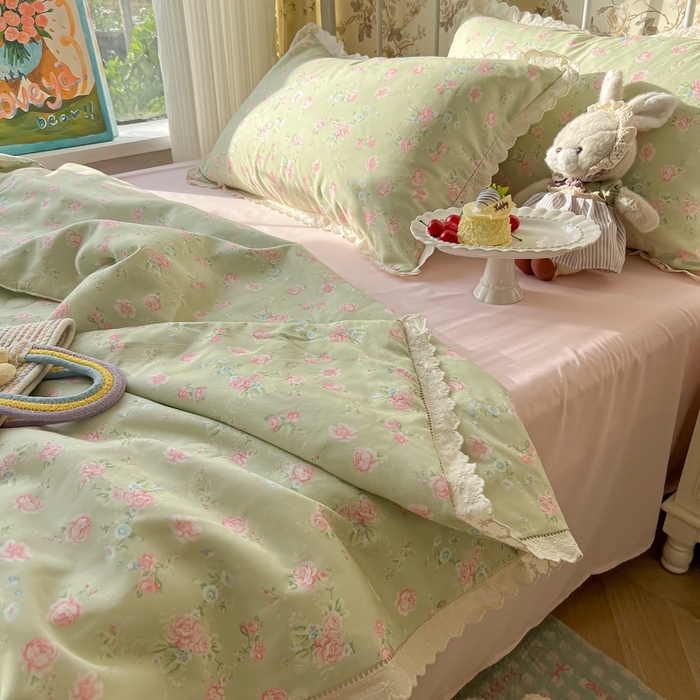 91家纺网 家纺一手货源 找家纺 （总）子钦家纺 2025新款韩版碎花法式风情花边水洗棉夏被夏凉被空调被四件套-风格二