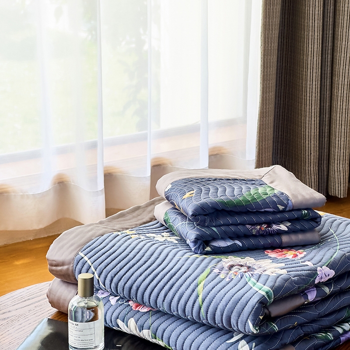 91家纺网 家纺一手货源 找家纺 南通朵美纺织品有限公司 2025【DM】60支兰精天丝软席三件套 落红小雅