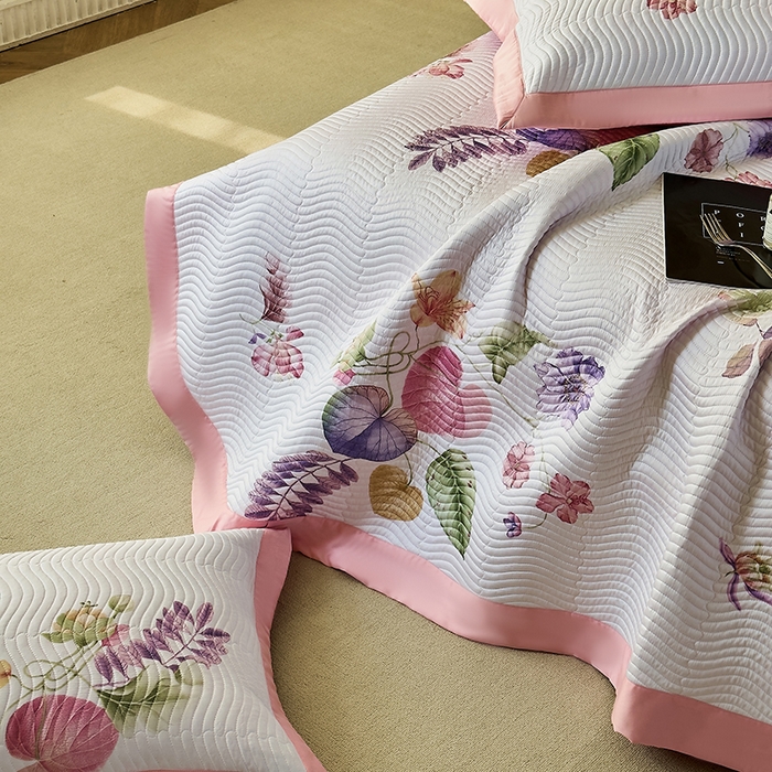 91家纺网 家纺一手货源 找家纺 南通朵美纺织品有限公司 2025【DM】60支兰精天丝软席三件套 清新百合