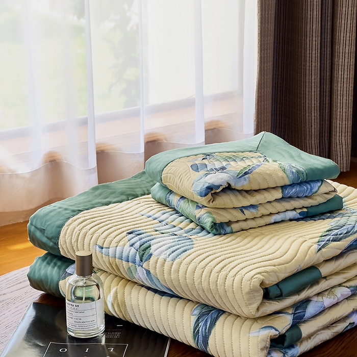 91家纺网 家纺一手货源 找家纺 南通朵美纺织品有限公司 2025【DM】60支兰精天丝软席三件套 芯香花语