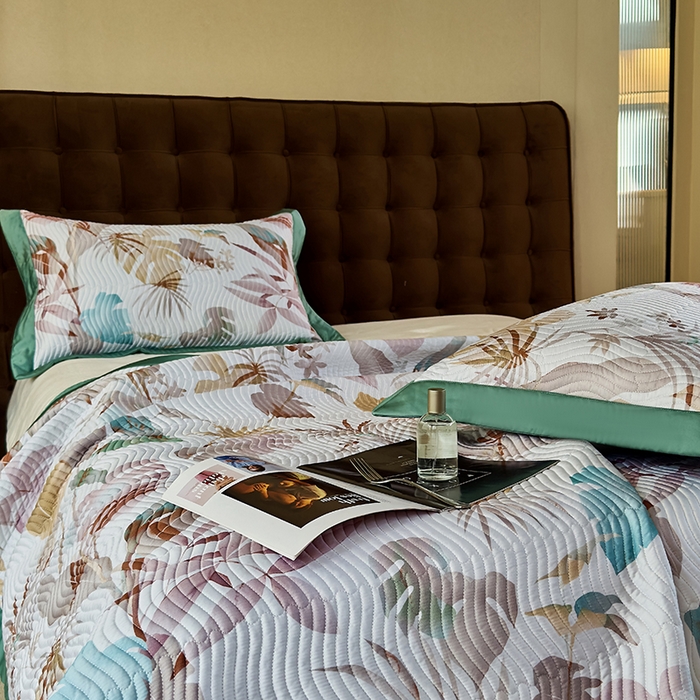 91家纺网 家纺一手货源 找家纺 南通朵美纺织品有限公司 2025【DM】60支兰精天丝软席三件套 叶舞芳菲