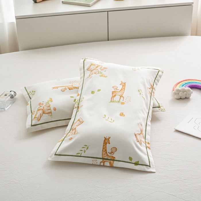 萌番宝 2025春夏新款60支长绒棉全棉儿童卡通枕套工艺学生A类枕套单枕套 鹿与象