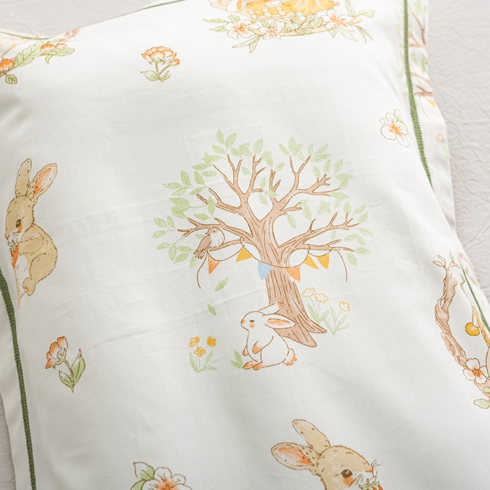 91家纺网 家纺一手货源 找家纺 萌番宝 2025春夏新款60支长绒棉全棉儿童卡通枕套工艺学生A类枕套单枕套 摇篮兔