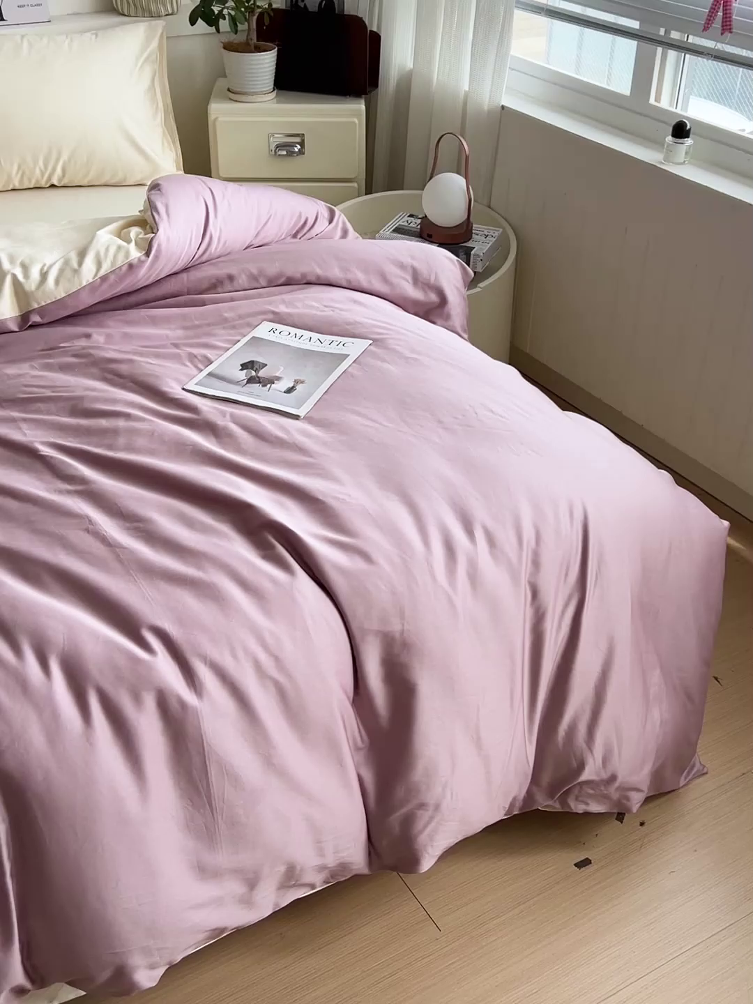 91家纺网 家纺一手货源 找家纺 耀悦家纺 2025春夏新款A类拼色60支全棉纯棉四件套-第三波 优雅紫+暖阳黄