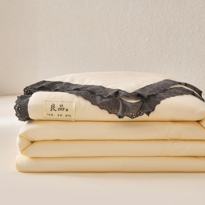 91家纺网 家纺一手货源 找家纺 金艾草 2025新款纯棉纱布棉花单夏被夏凉被空调被 奶油黄（花边款）