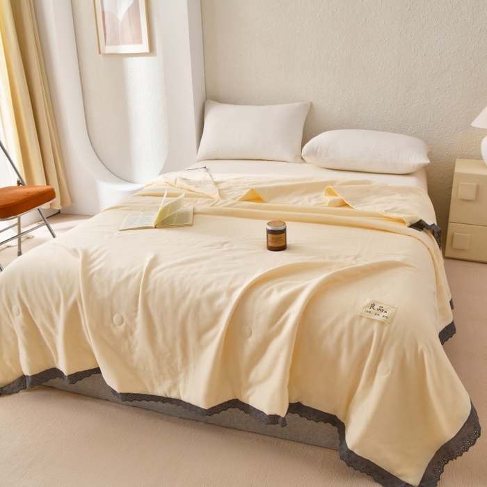 91家纺网 家纺一手货源 找家纺 金艾草 2025新款纯棉纱布棉花单夏被夏凉被空调被 奶油黄（花边款）