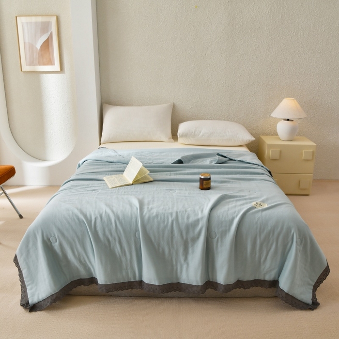 91家纺网 家纺一手货源 找家纺 金艾草 2025新款纯棉纱布棉花单夏被夏凉被空调被 蔚蓝（花边款）