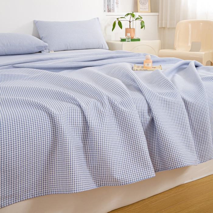 91家纺网 家纺一手货源 找家纺 红日子纺织品 2025新款直播热卖原棉老粗布印花床单三件套 蓝格