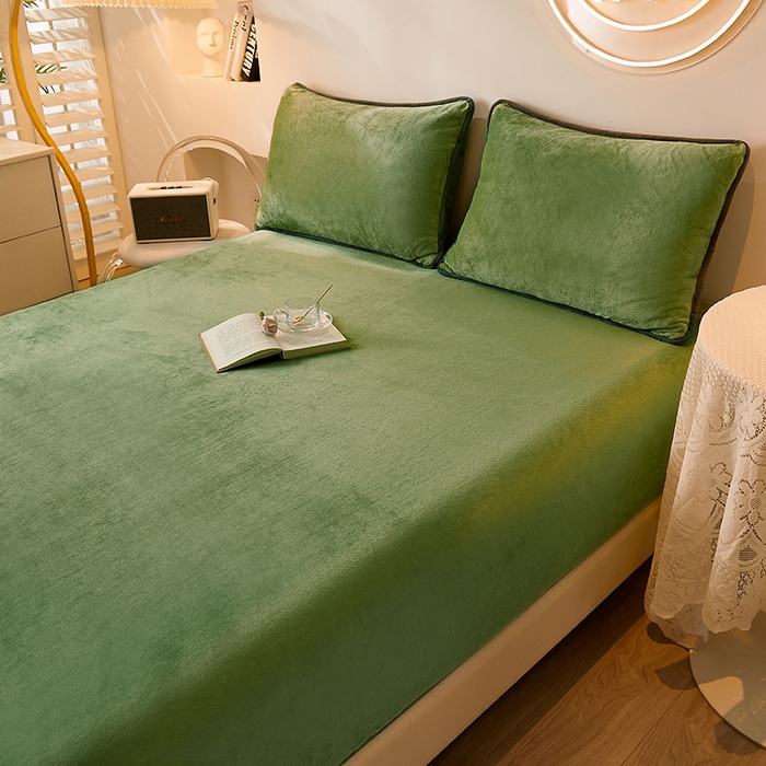 91家纺网 家纺一手货源 找家纺 （总）耐思家纺 2023新款牛奶绒单面床笠  床笠 三件套