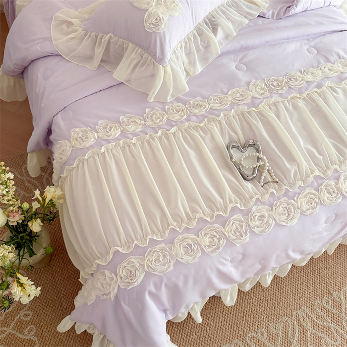 91家纺网 家纺一手货源 找家纺 富盛家纺 2025新款水洗亲肤棉盘花特种刺绣夏被夏凉被空调被床裙款四件套 甜蜜蜜-紫