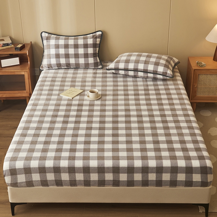 91家纺网 家纺一手货源 找家纺 （总）耐思家纺 2023新款牛奶绒单面床笠  床笠 三件套