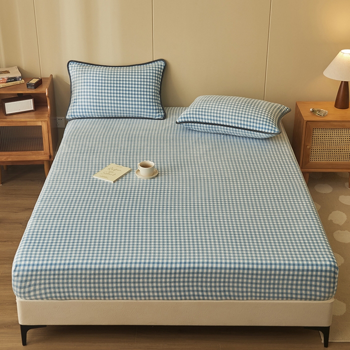 91家纺网 家纺一手货源 找家纺 （总）耐思家纺 2023新款牛奶绒单面床笠  床笠 三件套