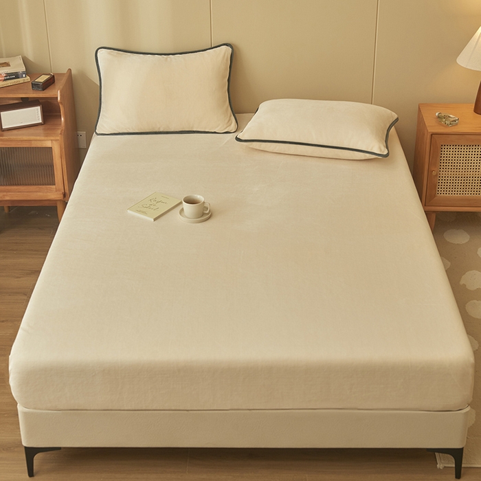 91家纺网 家纺一手货源 找家纺 （总）耐思家纺 2023新款牛奶绒单面床笠  床笠 三件套