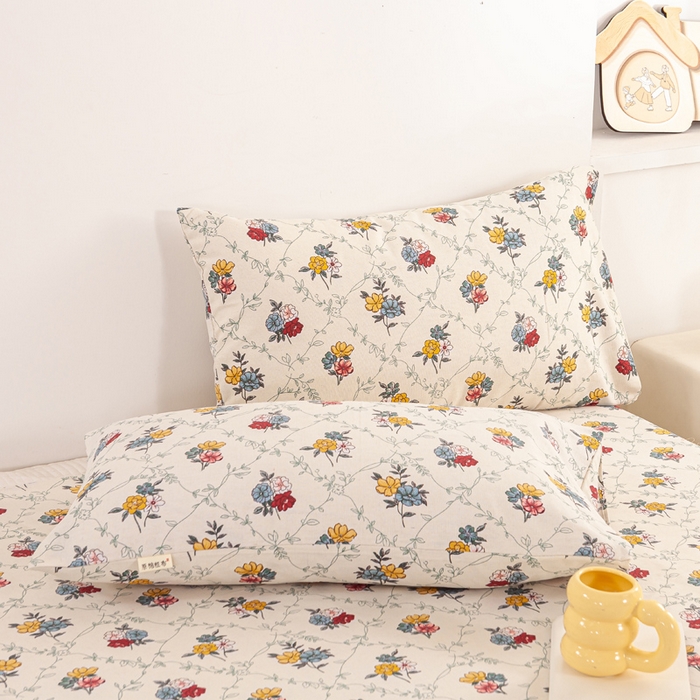 91家纺网 家纺一手货源 找家纺 红日子纺织品 2025新款直播热卖原棉老粗布印花床单三件套 花海