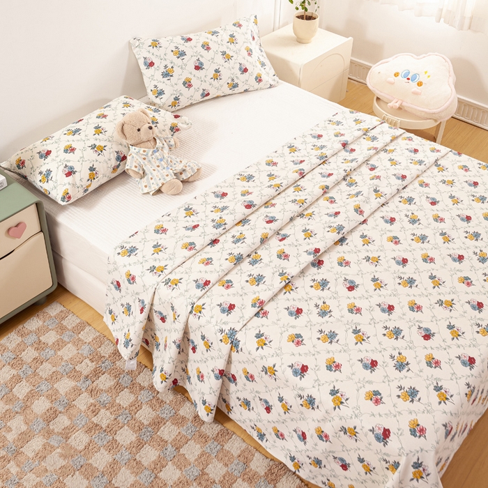 91家纺网 家纺一手货源 找家纺 红日子纺织品 2025新款直播热卖原棉老粗布印花床单三件套 花海