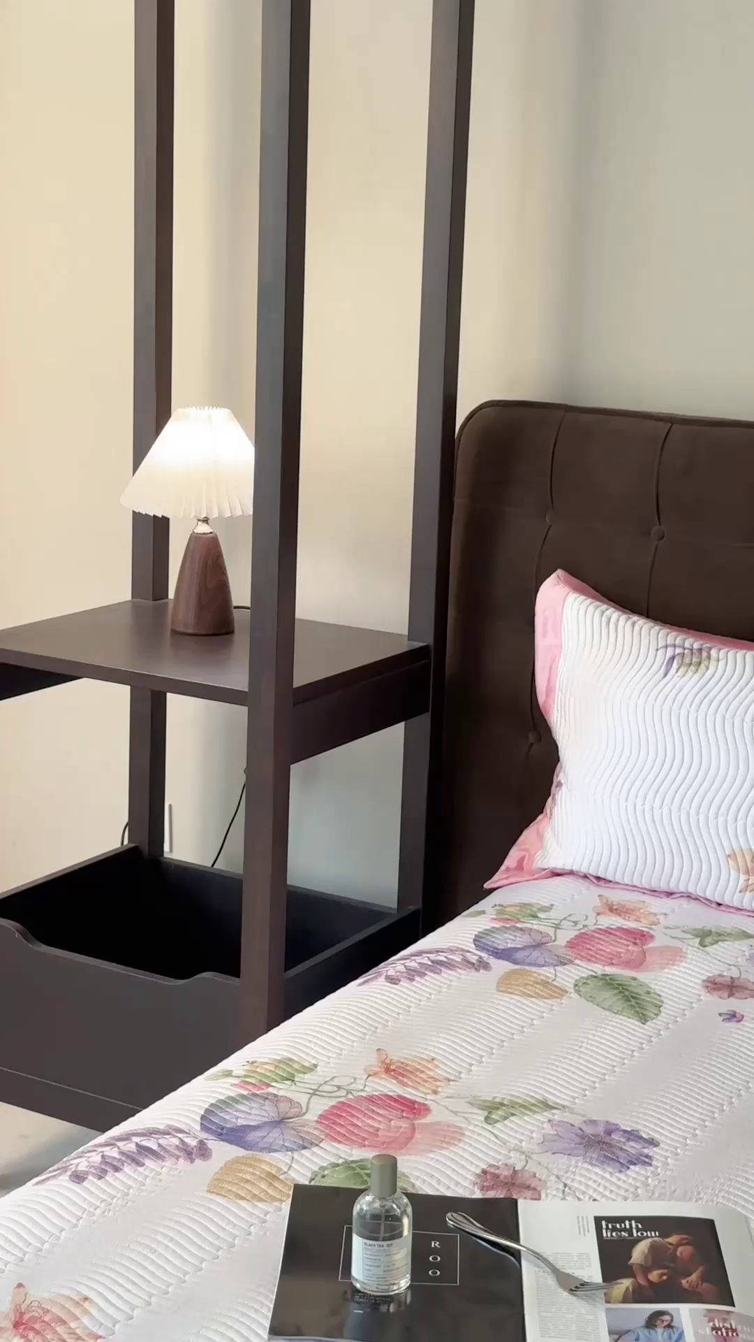 91家纺网 家纺一手货源 找家纺 南通朵美纺织品有限公司 2025【DM】60支兰精天丝软席三件套 清新百合