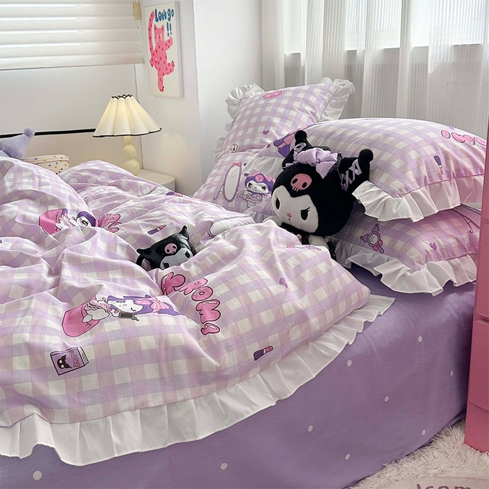 91家纺网 家纺一手货源 找家纺 玉元坊 2025新款凯蒂猫全棉库洛米纯棉床裙公主风花边被套四件套三件套（第三批）-花边款 花边款-紫格库洛米