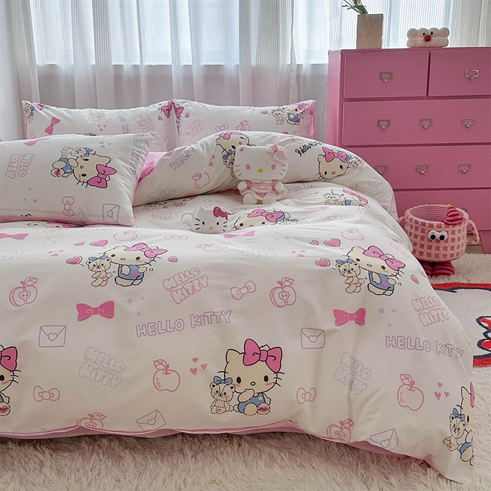 91家纺网 家纺一手货源 找家纺 玉元坊 2025新款三丽鸥全棉凯蒂猫纯棉库洛米床裙四件套三件套（第三批）-简约款 简约基础款-凯蒂小熊