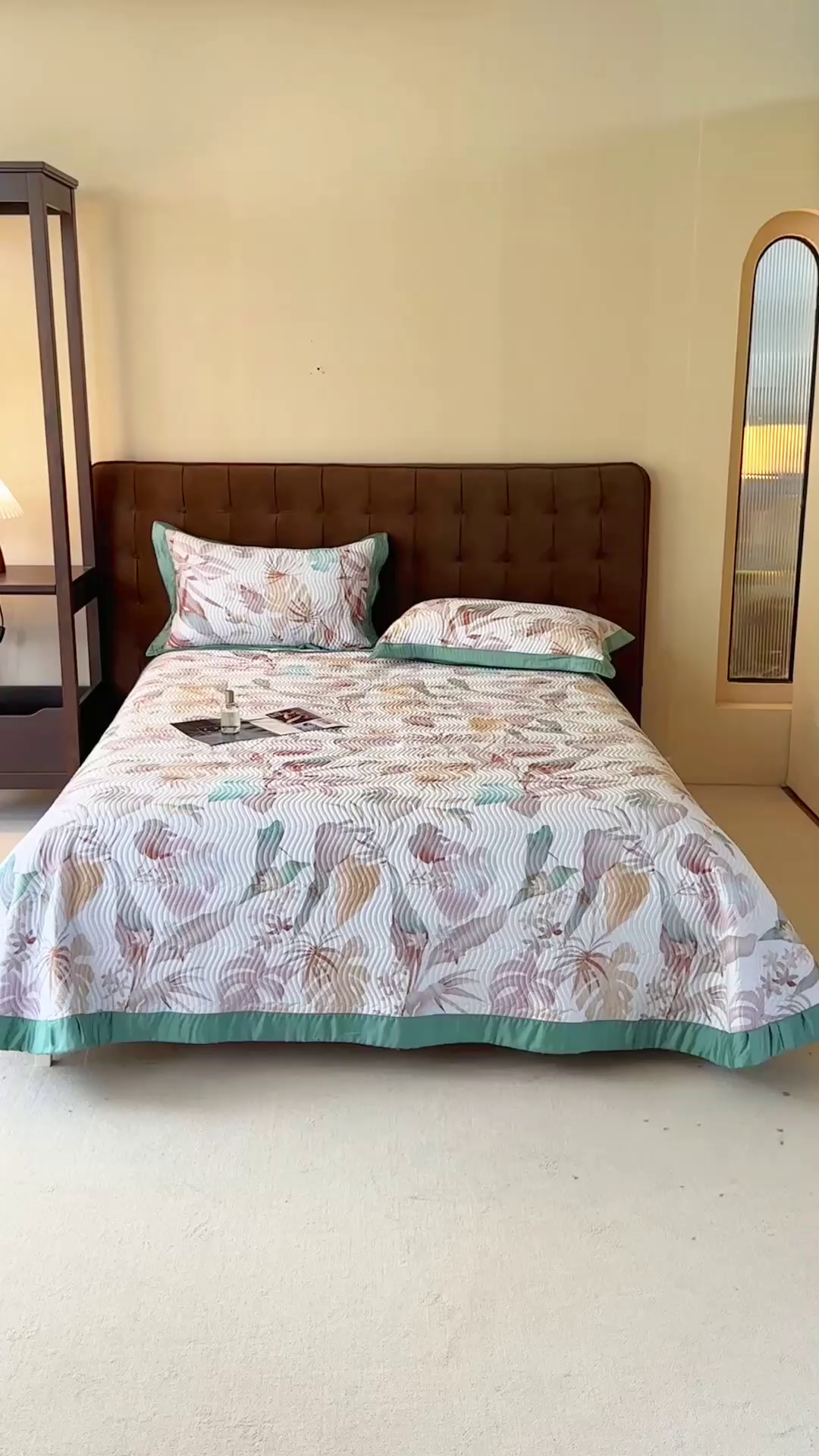 91家纺网 家纺一手货源 找家纺 南通朵美纺织品有限公司 2025【DM】60支兰精天丝软席三件套 叶舞芳菲