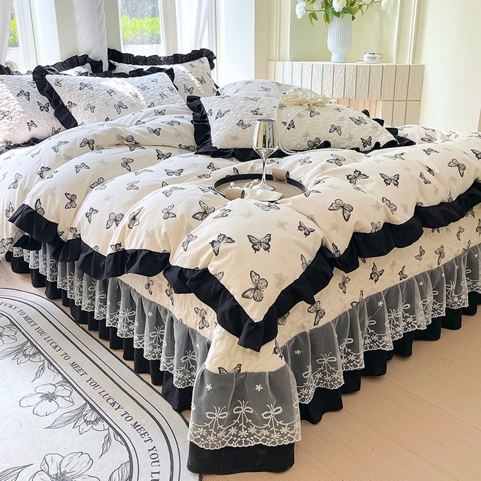 91家纺网 家纺一手货源 找家纺 雨彤家纺 2025年新款赫本风云朵水洗棉夹棉双层花边床盖四件套 蝴蝶-赫本风