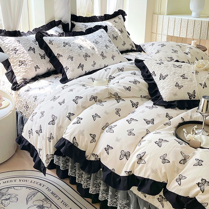 91家纺网 家纺一手货源 找家纺 雨彤家纺 2025年新款赫本风云朵水洗棉夹棉双层花边床盖四件套 蝴蝶-赫本风