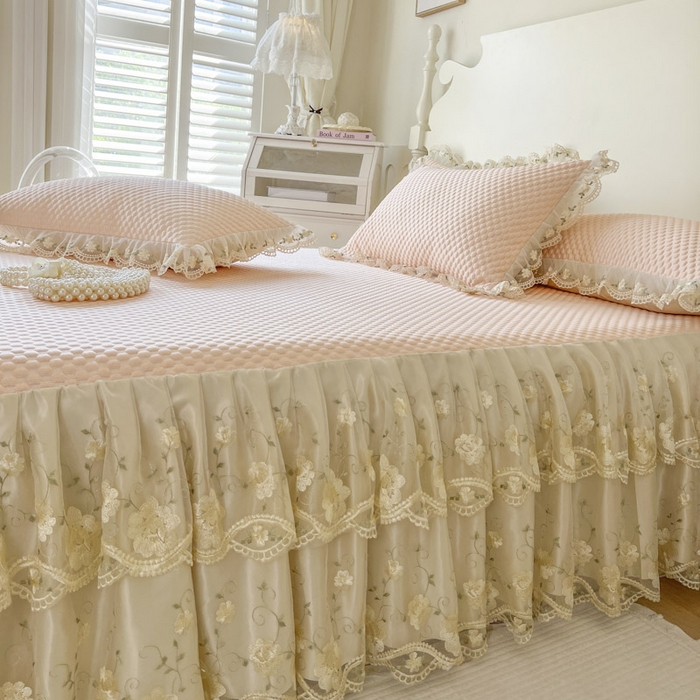 91家纺网 家纺一手货源 找家纺 恋尚 2025新款3D裸睡凉感冰豆豆床笠式床裙软席席子三件套-巧心（控价170起） 巧心-浅玉